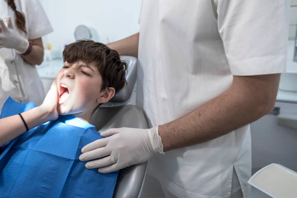 Best Emergency Treatment for Oral Infections in Cass City, MI
